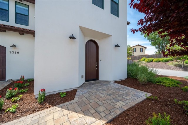 Image 4 of 56 For 9320 Via Castillo