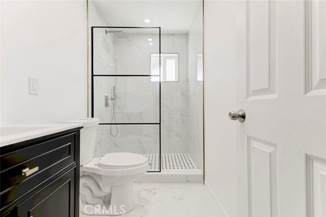 Detail Gallery Image 15 of 16 For 16503 Kingsbury St, Granada Hills,  CA 91344 - 1 Beds | 1 Baths