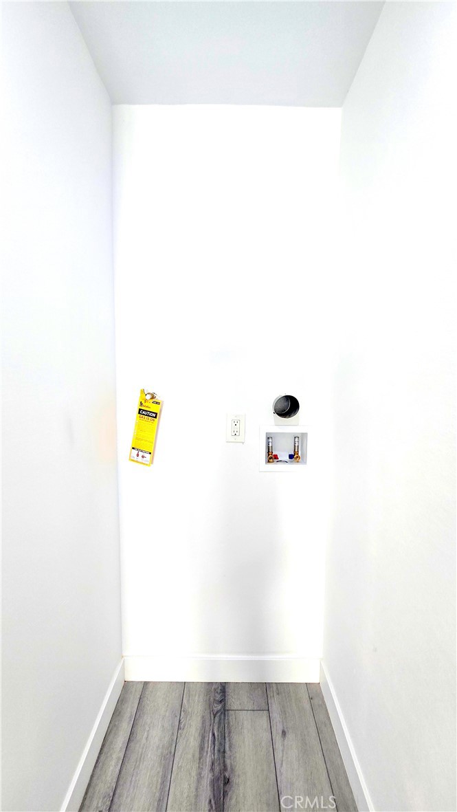 https://media.crmls.org/medias/95f3f3ff-e0ee-4241-96ce-5c5a295de025.jpg?preset=X-Large