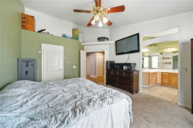 26583 June Way, Hemet CA: https://media.crmls.org/medias/95f40263-e560-435c-aa47-cfc0d2ef4514.jpg