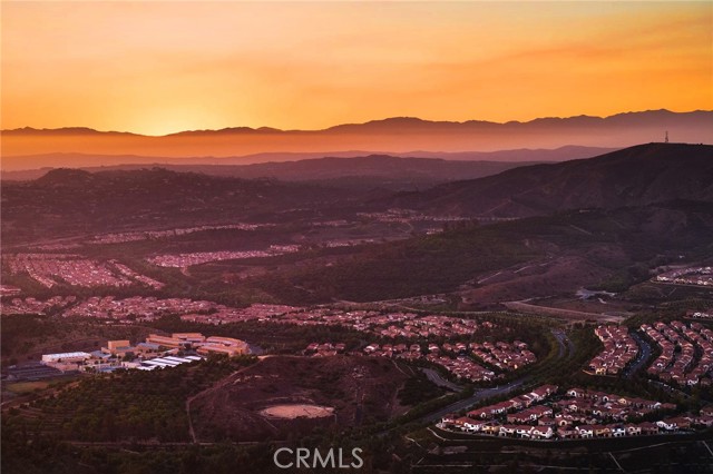 119 cordial, Irvine CA: https://media.crmls.org/medias/95f4b97a-3516-45f7-b906-3b98a57ee42a.jpg
