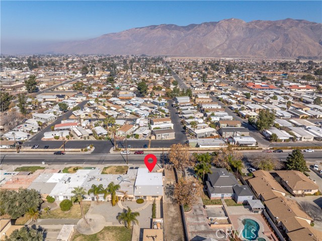 332 E 7th Street, San Jacinto CA: https://media.crmls.org/medias/95f544fc-5794-4698-a21d-088572a8c552.jpg