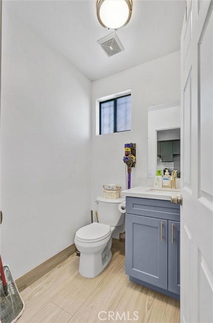 Detail Gallery Image 24 of 48 For 1918 Cyril Ave, Los Angeles,  CA 90032 - 6 Beds | 4/1 Baths