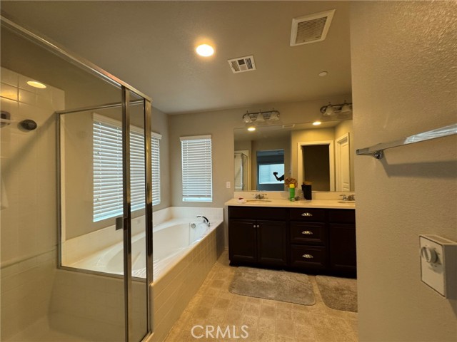 Detail Gallery Image 20 of 26 For 29306 Prestwick, Lake Elsinore,  CA 92530 - 3 Beds | 2/1 Baths