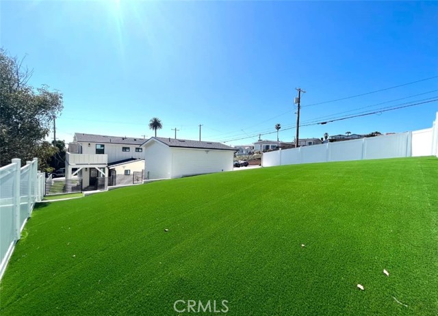 624 W 38th Street, San Pedro CA: https://media.crmls.org/medias/95f6936a-f35a-48e2-bae5-27f47f0f5828.jpg
