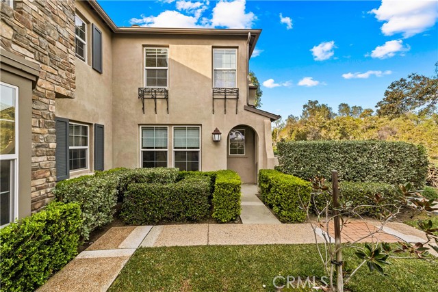 Detail Gallery Image 2 of 20 For 18 Notchbrook, Ladera Ranch,  CA 92694 - 3 Beds | 2/1 Baths