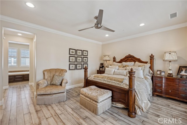 8356 Noelle Drive, Huntington Beach CA: https://media.crmls.org/medias/95f7c1be-2030-45af-85cb-a17a6a7f3b8e.jpg