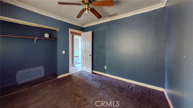 Detail Gallery Image 12 of 34 For 5270 Lucretia Ave, Jurupa Valley,  CA 91752 - 4 Beds | 2 Baths