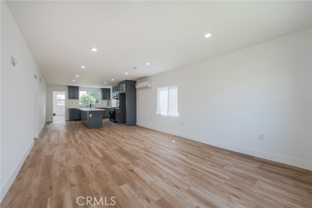 11431 Lee Lane, El Monte CA: https://media.crmls.org/medias/95fabae0-bd23-412f-bb93-db3074dc2755.jpg