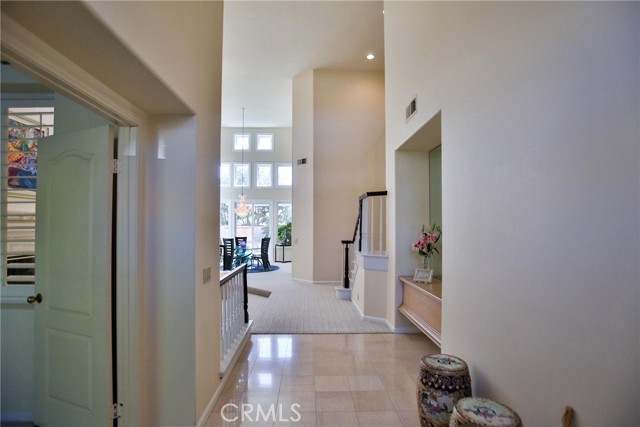 Detail Gallery Image 9 of 42 For 21192 Spurney Ln, Huntington Beach,  CA 92646 - 4 Beds | 4/1 Baths