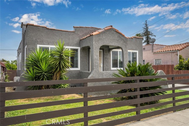914 Mayo Avenue, Compton, California 90221, 3 Bedrooms Bedrooms, ,1 BathroomBathrooms,Single Family Residence,For Sale,Mayo,RS24108097