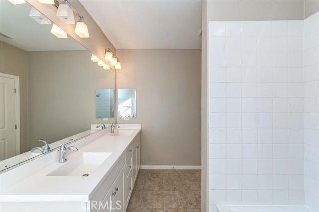 Detail Gallery Image 19 of 49 For 63 Waterleaf, Irvine,  CA 92620 - 3 Beds | 2/1 Baths