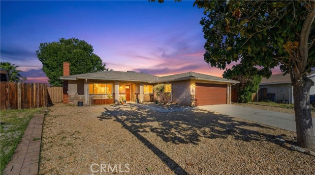 Detail Gallery Image 3 of 36 For 766 Robert Dr, Hemet,  CA 92543 - 3 Beds | 2 Baths