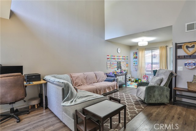 Detail Gallery Image 6 of 48 For 11214 Terra Vista Pkwy #54,  Rancho Cucamonga,  CA 91730 - 3 Beds | 2/1 Baths