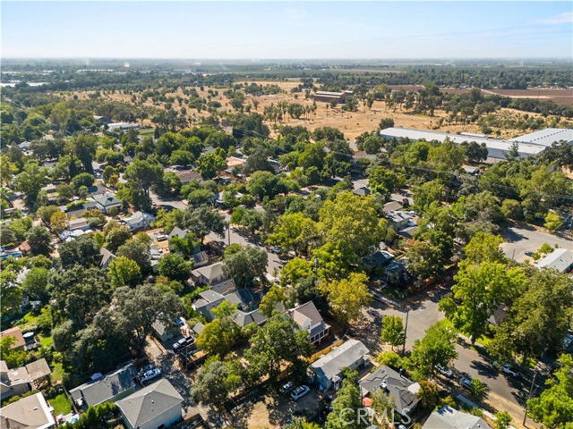 Detail Gallery Image 37 of 41 For 1309 Normal Ave, Chico,  CA 95928 - 5 Beds | 2 Baths