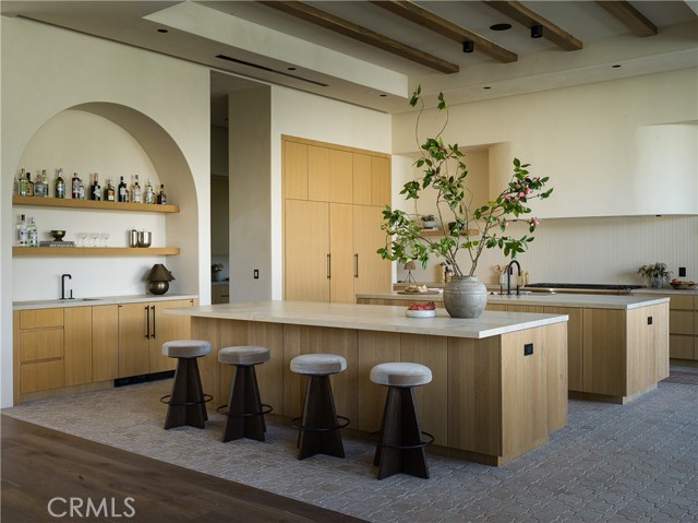 5824 Manton Avenue, Woodland Hills CA: https://media.crmls.org/medias/95fdb2ca-e0d7-41df-99c6-5e0d54c8acb2.jpg
