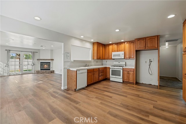 Image 10 of 41 For 27465 Cherry Creek Drive