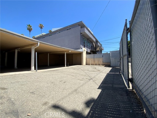  Commercial for Sale in Santa Monica, California