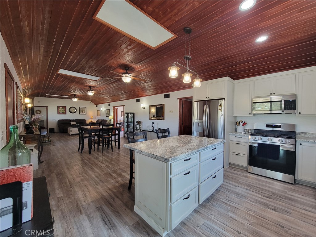 60861 Burnt Valley Road