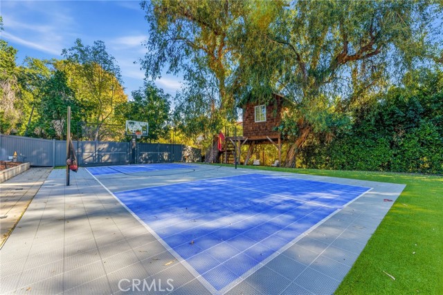 Image 9 of 64 For 1232 Valencia Mesa Drive