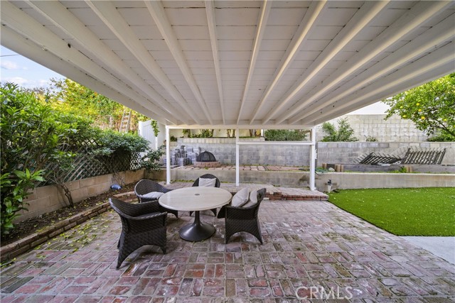 Detail Gallery Image 27 of 33 For 27215 Barada Ave, Saugus,  CA 91350 - 4 Beds | 2 Baths