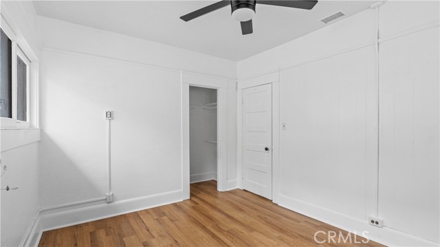 4095 Albatross Street, San Diego CA: https://media.crmls.org/medias/9601aa5b-05b1-49ea-a2cd-be07ffe32e10.jpg