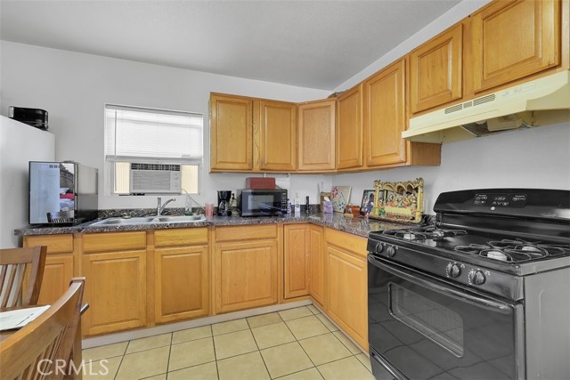 Detail Gallery Image 9 of 30 For 3838 Spencer, Oroville,  CA 95966 - 4 Beds | 2 Baths