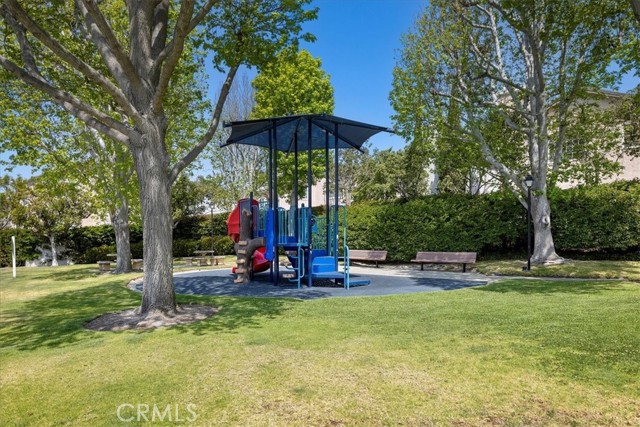 2123 Shelburne Way, Torrance CA: https://media.crmls.org/medias/96040670-fb7e-4867-9a3e-8a1abccd55ce.jpg