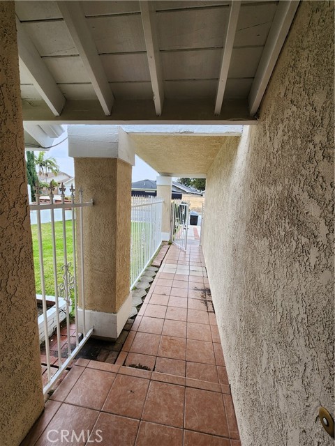 2605 E Marlena Street, West Covina CA: https://media.crmls.org/medias/96047f3c-7004-4895-ad26-5514475f33f3.jpg