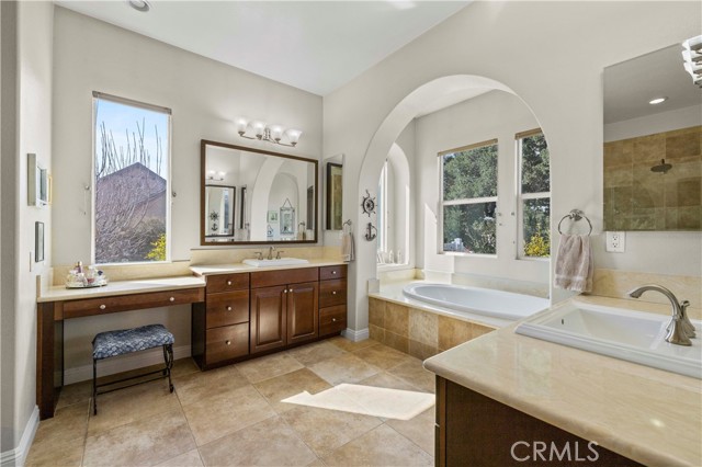 Detail Gallery Image 31 of 68 For 15905 Mandalay Rd, Canyon Country,  CA 91387 - 4 Beds | 3/1 Baths