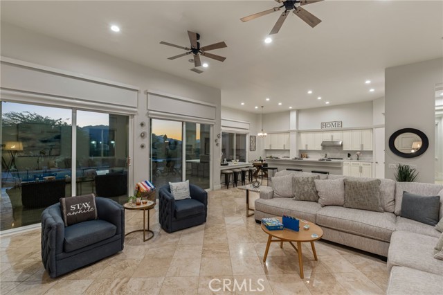 55675 Turnberry Way, La Quinta CA: https://media.crmls.org/medias/9604bd6c-b6fd-492e-abfb-509a05fae2cb.jpg