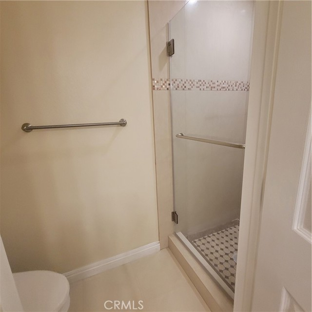 Detail Gallery Image 8 of 13 For 116 Clearbrook #5,  Irvine,  CA 92614 - 2 Beds | 2 Baths