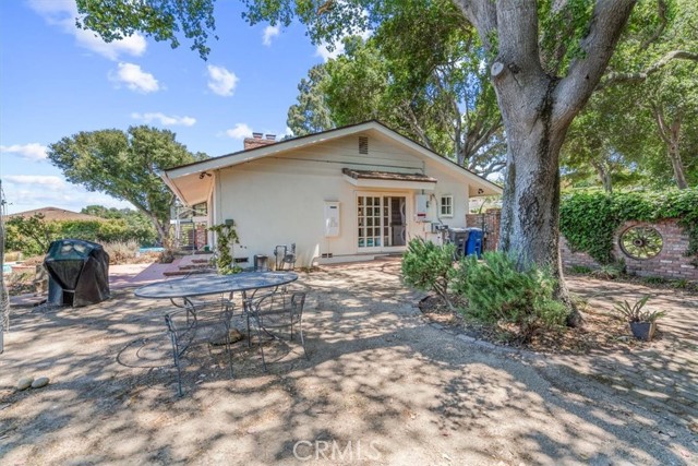 2355 Lake Marie Drive, Santa Maria CA: https://media.crmls.org/medias/9604f2f2-a671-4755-9580-d93fbc5d9868.jpg