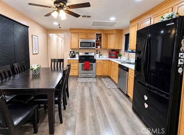 2 Bed Home for Sale in Canyon Country, California
