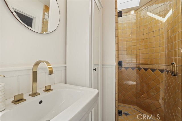 Detail Gallery Image 20 of 39 For 1619 S Curson, Los Angeles,  CA 90019 - 3 Beds | 2 Baths