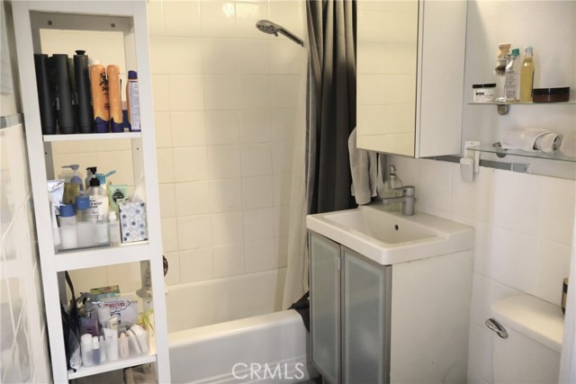 100 Atlantic Avenue, Long Beach CA: https://media.crmls.org/medias/960726c1-0c7a-4244-b716-797120f06b7d.jpg
