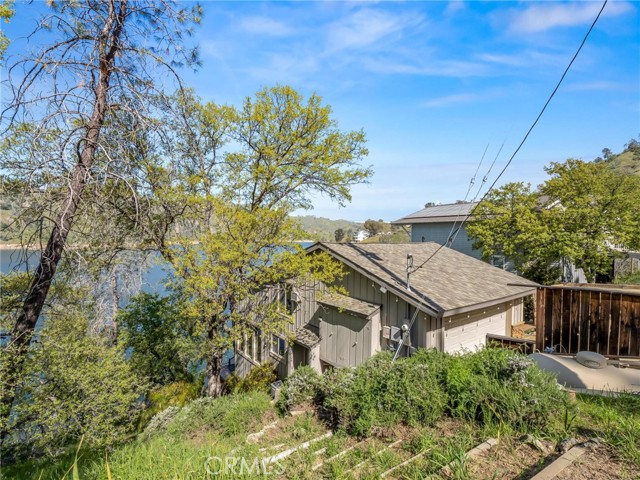 Detail Gallery Image 3 of 75 For 27459 Sky Harbour, Friant,  CA 93626 - 5 Beds | 2/1 Baths