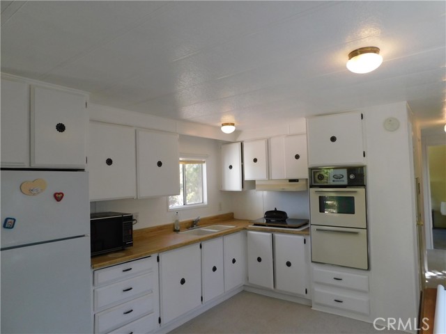 Detail Gallery Image 51 of 67 For 45985 Cottonwood Rd, Newberry Springs,  CA 92365 - 4 Beds | 5/1 Baths