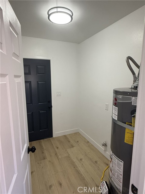 Detail Gallery Image 6 of 14 For 8930 Boxwood, Fontana,  CA 92335 - 3 Beds | 2 Baths