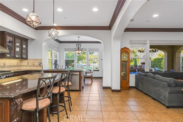 Detail Gallery Image 11 of 75 For 5617 Terra Bella Ln, Camarillo,  CA 93012 - 5 Beds | 5/1 Baths