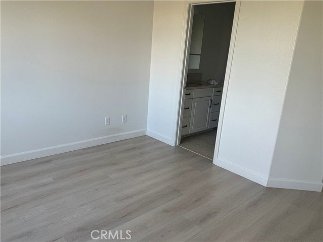 Detail Gallery Image 10 of 14 For 168 Rose Arch, Irvine,  CA 92620 - 3 Beds | 2/1 Baths