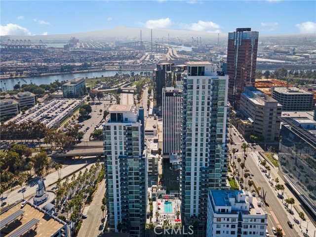 Detail Gallery Image 47 of 52 For 411 W Seaside Way #405,  Long Beach,  CA 90802 - 2 Beds | 2 Baths