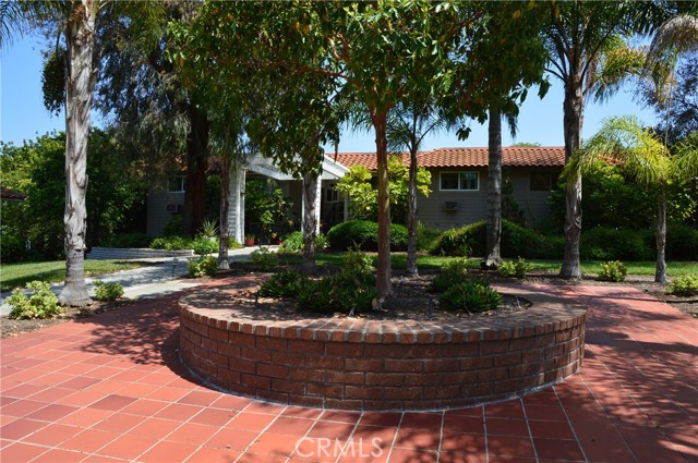 967 Calle Aragon, Laguna Woods CA: https://media.crmls.org/medias/960a1fee-7f51-4f6d-a838-e11d5f67c239.jpg
