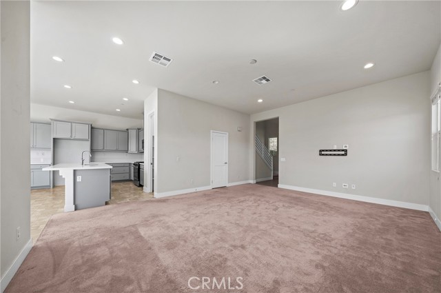 Detail Gallery Image 12 of 38 For 5198 Arlington, Chino Hills,  CA 91709 - 5 Beds | 3/1 Baths