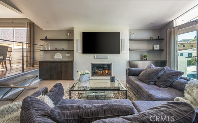 1616 Stanford Avenue, Redondo Beach, California 90278, 3 Bedrooms Bedrooms, ,2 BathroomsBathrooms,Residential,Sold,Stanford,SB22034123
