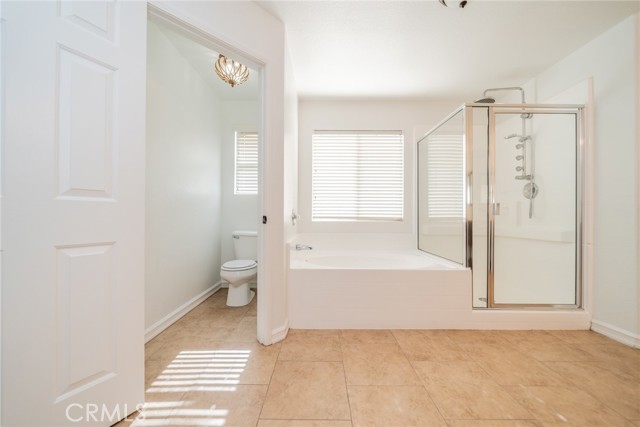 Detail Gallery Image 48 of 61 For 13621 Dellwood Ave, Victorville,  CA 92392 - 6 Beds | 3 Baths