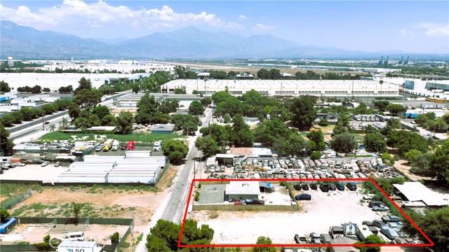 Detail Gallery Image 10 of 13 For 771 San Jacinto St, San Bernardino,  CA 92408 - 3 Beds | 2 Baths