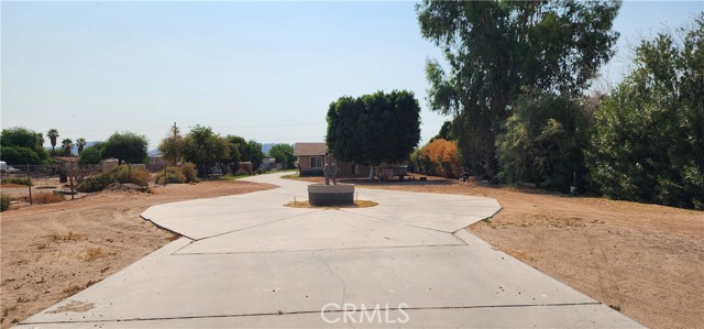 Detail Gallery Image 2 of 50 For 690 Riviera Dr, Blythe,  CA 92225 - 5 Beds | 4 Baths