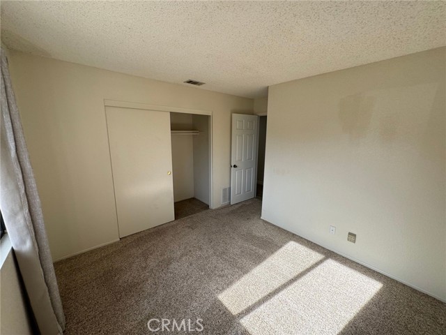 15030 Zieglinde Drive, Lake Elsinore CA: https://media.crmls.org/medias/960e429d-497e-465e-9088-811068de2baa.jpg
