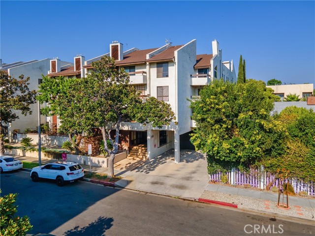 Detail Gallery Image 37 of 43 For 222 N Rose St #203,  Burbank,  CA 91505 - 1 Beds | 2 Baths